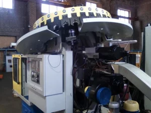 Горизонтальный обрабатывающий центр ИР320ПМФ4